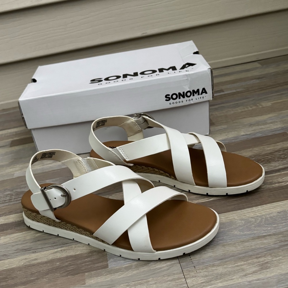 Sonoma Women's Sandals in White